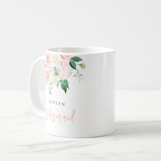 Aangepaste Mok voor Blush Floral Bridesmaid (Voorkant links)