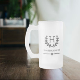 Aangepaste monogram en naam Laurel Matglas Bierpul