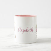Aangepaste monogram Gold Letter E Roze Floral Tweekleurige Koffiemok (Center)