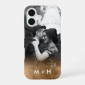 Aangepaste Monogram Gold Ombre Foto iPhone 16 Hoesje (Achterkant)