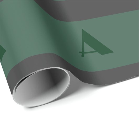 Aangepaste Monogram Initiaal Letter Plain Green Re Cadeaupapier (Rol Hoek)