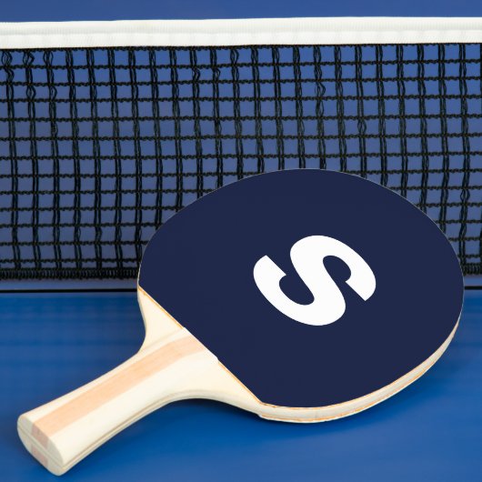 Aangepaste Monogram Initiaal Midnight Navy Blue Tafeltennisbatje (Insitu)