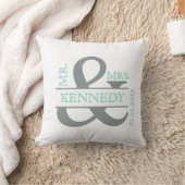 Aangepaste monogram keepaardse bruiloft kussen (Deken)