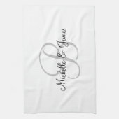 Aangepaste monogram keukenhanddoek voor pasgetrouw (Verticaal)