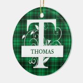 Aangepaste monogram Letter T Groene spelachtergron Keramisch Ornament (Links)