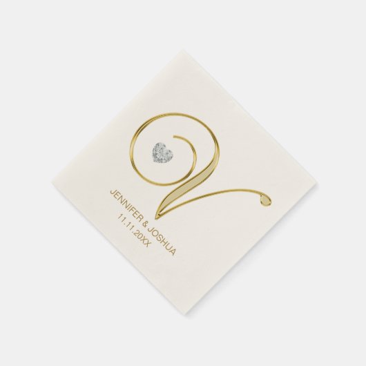 Aangepaste Monogram Letter V Gold Heart Wedding Servet (Hoek)