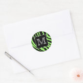 Aangepaste Monogram Lime Groen en Zwart Zebra Patr Ronde Sticker (Envelop)