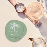 Aangepaste monogram Logo palmboom Ronde Kartonnen Onderzetter<br><div class="desc">Mooie en elegante huwelijksuitnodiging Vier liefde in zijn puurste vorm met uitnodigingen die de elegantie van uw unie weerspiegelen. Bestel vandaag nog uw elegante bruiloft uitnodigingen en zet het podium voor een feest dat net zo tijdloos is als uw liefde. Of u nu de knoop doorhakt in uw woonplaats of...</div>