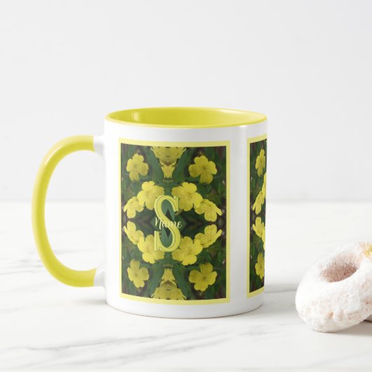 Aangepaste monogram met uw eerste naam Geranium Ku Mok (Met donut)