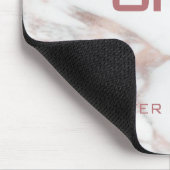 Aangepaste monogram Roos Gold White Marble Muismat (Hoek)