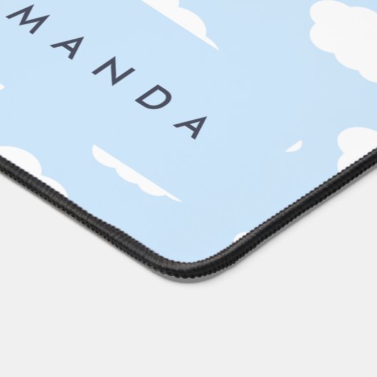 Aangepaste Monogram Schattigee Girly Blue Cloud Gi Bureaumat (Hoek)