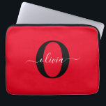 Aangepaste monogram scriptnaam rood zwart wit laptop sleeve<br><div class="desc">Dit elegante monogram en het stijlvolle ontwerp van de manuscriptnaam kunnen als gift voor een verjaardag, een bruiloft, een vrijgezellenfeest, een verjaardag, een Moederdag of om het even welke gelegenheid worden gegeven. Het kan gepersonaliseerd worden met het initiaal en de naam van de persoon. U kunt het lettertype, de lettertypekleur,...</div>