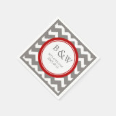 Aangepaste Monogram Trouwservet Rood Grijs Chevron Servetten (Hoek)