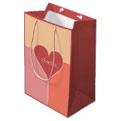 Aangepaste monogram van het Hart Patroon tassen Medium Cadeauzakje (Voorkant Gekanteld)