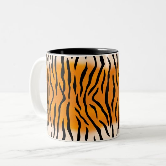 Aangepaste monogram Wilde Ding Tiger Stripes Tweekleurige Koffiemok (Voorkant links)