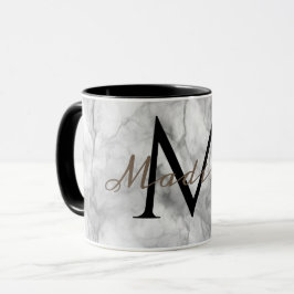 Aangepaste monogramnaam realistisch ontwerp in wit mok