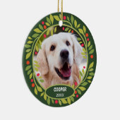 Aangepaste Mopshond Foto 1e Kerst op Hulstbes Keramisch Ornament (Rechts)