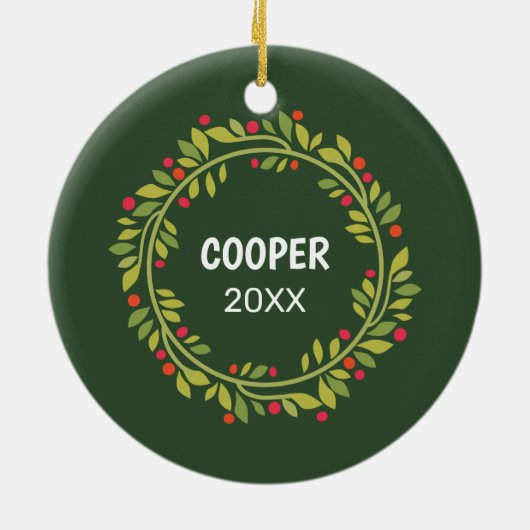 Aangepaste Mopshond Foto 1e Kerst op Hulstbes Keramisch Ornament (Achterkant)