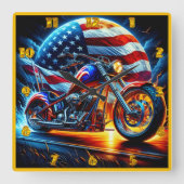 Aangepaste motorfiets revving op een patriottische vierkante klok (Voorkant)