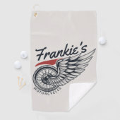 Aangepaste motorfietsen die bietenwinkel met vlieg golfhanddoek (Insitu)