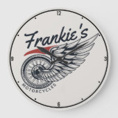 Aangepaste motorfietsen die bietenwinkel met vlieg grote klok (Voorkant)