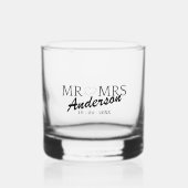 Aangepaste Mr en Mrs Bruiloft Familie cadeau Whisky Glas (Voorkant)