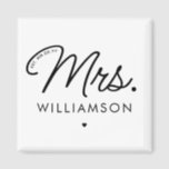 Aangepaste Mrs Est. Modern Elegant Script Pas getr Magneet<br><div class="desc">Gepersonaliseerde Mrs Modern Elegant Script Pas getrouwd Nieuwe Paar Huwelijkscadeaus!</div>