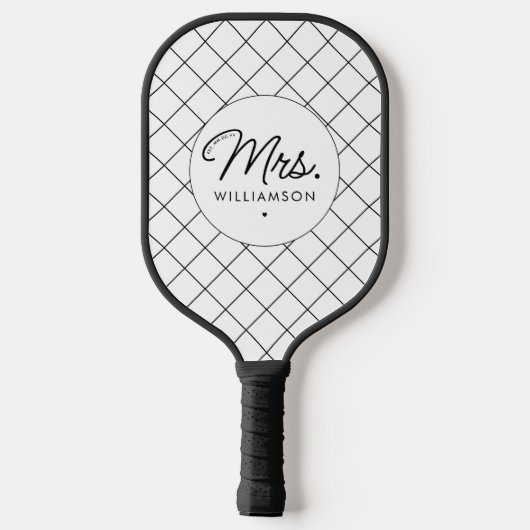 Aangepaste Mrs Est. Modern Elegant Script Pas getr Pickleball Paddle (Achterkant)