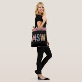 Aangepaste MSW Master of Social Work Retro Afstude Tote Bag (Op model)