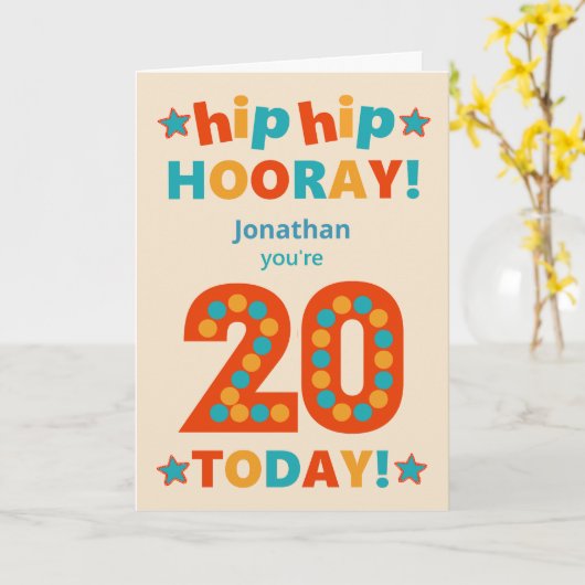 Aangepaste naam 20e verjaardag Hip Hooray Kaart (Gele Bloem)