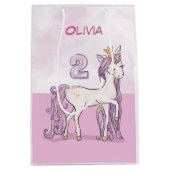 Aangepaste naam 2e verjaardag Roze paard met kroon Medium Cadeauzakje (Voorkant)