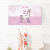 Aangepaste naam 2e verjaardag Roze paard met kroon Spandoek (Insitu)
