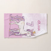 Aangepaste naam 7e verjaardag Roze paard met kroon Bad Handdoek (Handdoek)