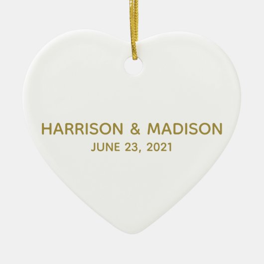 Aangepaste naam aangepast koppel Datum bruiloft Keramisch Ornament (Voorkant)