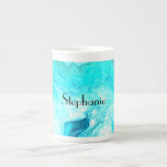 Aangepaste naam Agate Gemstone Geode Art Blue Cute Porselein Kop<br><div class="desc">Dit is ontworpen met een sjabloon voor monogram en elegante agate art background. Dit maakt een prachtig gepersonaliseerd plezier of geschenk voor speciale gelegenheden zoals bruiloften,  vrijgezellenfeest,  verjaardagen,  verjaardagen,  feestdagen,  enz.</div>