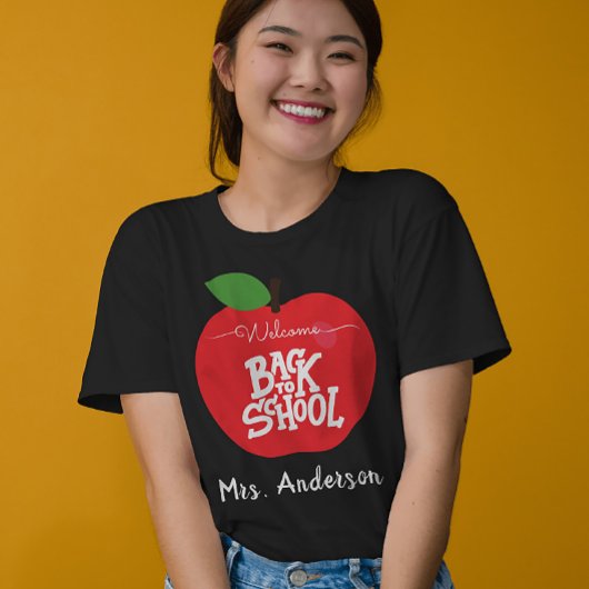 Aangepaste naam Apple Welkom Terug naar School Tea T-shirt