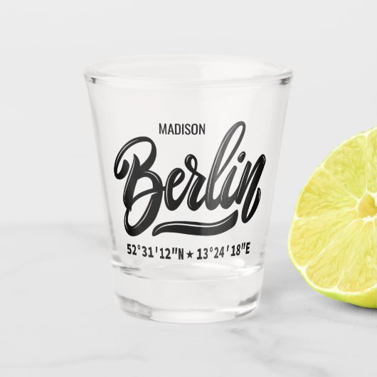 Aangepaste naam Berlijn Duitsland Coördinaten Shot Glas (Voorkant)