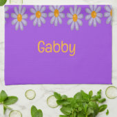 Aangepaste naam blauwe bloemen op paarse theedoek (Gevouwen)