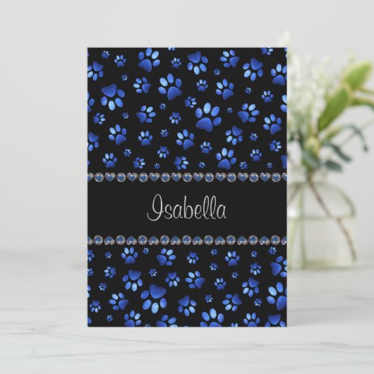 Aangepaste naam, blauwe glitter-hondenpoten kaart (Staand voorkant)