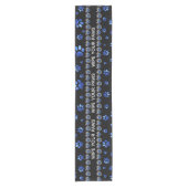 Aangepaste naam, blauwe glitter hondenpoten op zwa korte tafelloper (Voorkant)