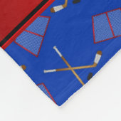 Aangepaste naam blauwe hockeysticks rode streep fleece deken (Hoek)
