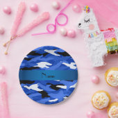 Aangepaste naam blauwe kamouflage streep papieren bordje (Feest)