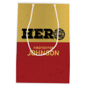 Aangepaste naam, brandweerman Hero Medium Cadeauzakje (Achterkant)