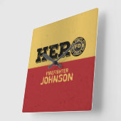 Aangepaste naam, brandweerman Hero Vierkante Klok (Hoek)