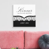 Aangepaste naam Canvas met kant (zwart en wit) Afdruk (Insitu (Woonkamer))