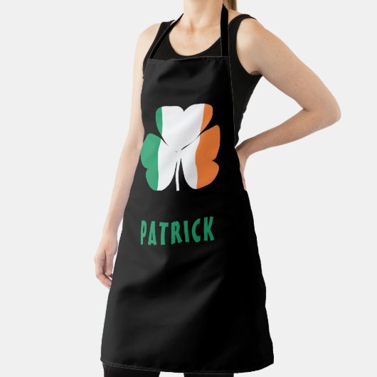 Aangepaste naam Celtic Ireland Shamrock Irish Flag Schort (Insitu)