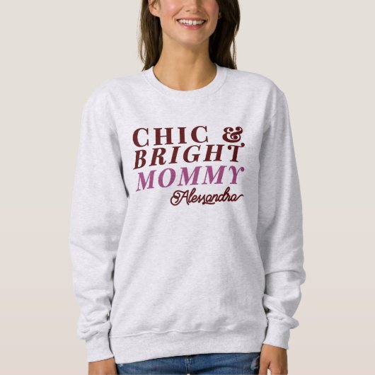 Aangepaste naam Chic Bright Mommy Holiday Typograp Trui (Voorkant)