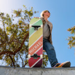 Aangepaste naam Cool Retro Stripes Persoonlijk Skateboard<br><div class="desc">De aangepaste naam Cool Retro Stripes Skateboard is voorzien van uw persoonlijke naam in een moderne witte typografie op roestachtige, rode, oranje en groene strepen. Personaliseer door de tekst in het verstrekte tekstvakje uit te geven. Geef een aangepast geschenk, een gepersonaliseerd skateboard aan uw favoriete skateboarder voor Kerstmis, verjaardag of...</div>