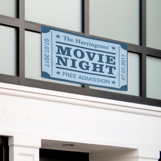 Aangepaste naam & datum "Movie Ticket" banner (Buitenkant Gebouw)