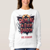 Aangepaste naam Demon in elke schaduw Halloween Trui (Voorkant)